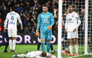 Sao Ligue 1 'tấu hài', biếu không cho PSG bàn thắng dở khóc dở cười