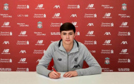Buồn vui lẫn lộn, bộ đôi sao trẻ Liverpool 1 ký hợp đồng, 1 vào bệnh viện