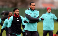 Liverpool ngày đầu hội quân, không thiếu một ai