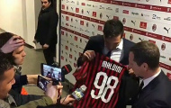 Buffon: 'Tôi đã đổi áo với Chiesa, George Weah, Maldini và con trai họ'