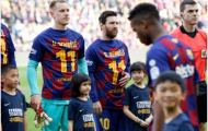 Trước trận đấu, sao Barca làm một điều khiến 'chuyên gia nằm cáng' cảm kích