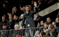 Xuất hiện trên khán đài, Torres có hành động khiến fan Liverpool điên tiết
