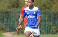Mê đắm tiền đạo 17 tuổi, 2 đại diện Premier League và Championship tranh hùng