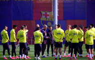 Dàn sao Barca cười tươi rói trước chuyến hành quân tới Bernabeu