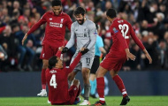 Thua trận, sao Liverpool vẫn lấy nước mắt NHM bởi hành động đặc biệt