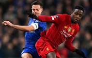CĐV Man Utd chọc ngoáy Liverpool: 'Không phải ai cũng ăn 3 được'