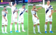 'Đó là một trong những khoảnh khắc mà Zlatan thể hiện con người thật'
