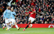 Ai mắc lỗi trong bàn thua đầu tiên của Man City?