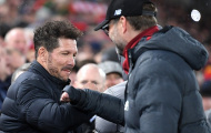 SỐC! Xin bắt tay, CĐV Liverpool bị Klopp chửi thẳng mặt