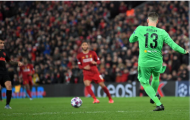 'Casillas hay Valdes cũng mắc sai lầm, tại sao tôi lại bị chỉ trích?'