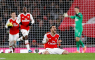 Sao bự lộ động thái không ngờ, fan Arsenal gào thét: 'Đừng đi'