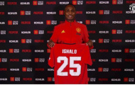 Thế giới hoang mang, sao Man Utd bày cách đánh bại Corona