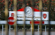 Giữa hoảng loạn, Arsenal lại có động thái bất ngờ