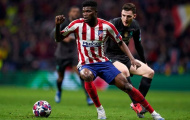 Chỉ 50 triệu và..., Man Utd sẽ đón siêu vệ binh 'hủy diệt' Liverpool