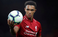 'Cậu ấy còn giỏi hơn cả Alexander-Arnold'
