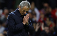 Bị Tottenham sờ gáy, Mourinho phải công khai xin lỗi
