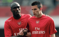 Van Persie tiết lộ lời khuyên 'quý hơn vàng' từ Sol Campbell