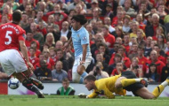 'Cả đội đang vui khi thắng Man City 4-3, rồi Sir Alex dừng lại để 'sấy' tôi'