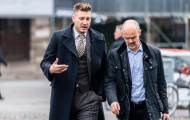 Choáng với con số 'Lord' Bendtner từng để mất cho chiếu bạc