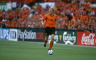Bergkamp và đoạn kết buồn với tuyển Hà Lan