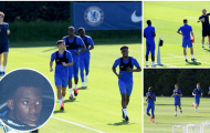 Thần đồng 19 tuổi tái xuất trên sân tập Chelsea