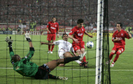 Alonso hồi tưởng pha đá hỏng penalty ở chung kết C1 2005
