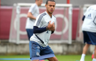 Thiago và Hernandez đem 2 thông tin trái chiều cho Bayern