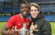'Paul Pogba sẽ ở lại Man United'