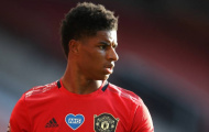 Rashford sút ra ngoài khó tin, Solskjaer tức giận làm 1 điều