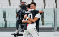 Ronaldo đi vào lịch sử châu Âu; Juve tiến gần đến chức vô địch