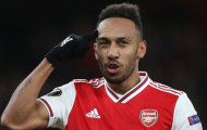 Lacazette nói với tân binh 1 câu, Aubameyang bảo hãy bình tĩnh lại