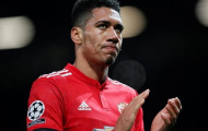 Quay lại Man United sớm, Solskjaer nói lời thật lòng về Smalling