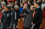 'Cậu ta giận dữ bước vào phòng thay đồ Man Utd, nhìn tôi và hét'