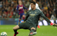 Vứt bỏ 'chiếc áo 13' xui xẻo, Courtois chọn con số yêu thích