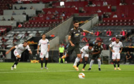 'Người nhện' lên đồng, Man Utd cay đắng rời Europa League