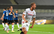 Ngoài De Jong, chỉ có 6 cầu thủ lập cú đúp ở chung kết Europa League