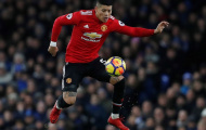 Về Man United hùng hục tập luyện, 'kẻ thất sủng' gây ấn tượng với Solskjaer
