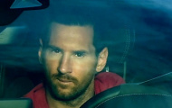 Vừa trở lại, Messi đã hành động đặc biệt 'đốn tim' CĐV Barcelona