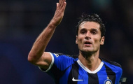 Inter tống tiễn 2 ngôi sao đón 'chiến binh thép' của Barca