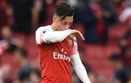 Động thái mới nhất của Ozil trên MXH trong ngày bị Arsenal 'bỏ rơi'