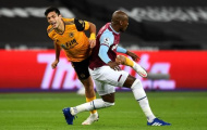 Rung chấn Premier League! Wolves thua tan tác 0-4 dù đối thủ chấp HLV