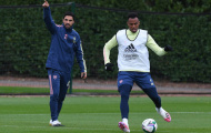 Aubameyang hớn hở bên 'cạ cứng', Arsenal sẵn sàng phục thù Liverpool