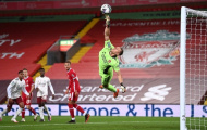 Bernd Leno hóa 'người chim', Liverpool cũng 'lực bất tòng tâm'