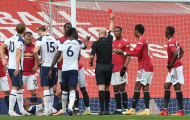 Mark Clattenburg: 'Martial và Lamela đều xứng đáng nhận thẻ'