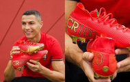 Ronaldo nhận đôi giày 'chất như nước cất' từ Nike