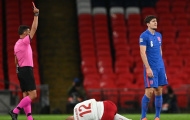 CĐV Man Utd: 'Thật gớm ghiếc! Tống khứ hắn lên ghế dự bị ngay đi'