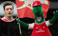 Sau Ozil, tới lượt Arsene Wenger đòi công bằng cho Gunnersaurus