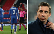 Neville: 'Xử lý bóng tồi tệ, một tình huống lố bịch của cậu ấy'