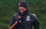 Cavani tìm thấy 'cạ cứng', Greenwood biểu cảm khó đỡ trên sân tập M.U