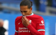 Gary Neville: 'Đó là việc Jurgen Klopp sẽ làm để thay thế Van Dijk...'